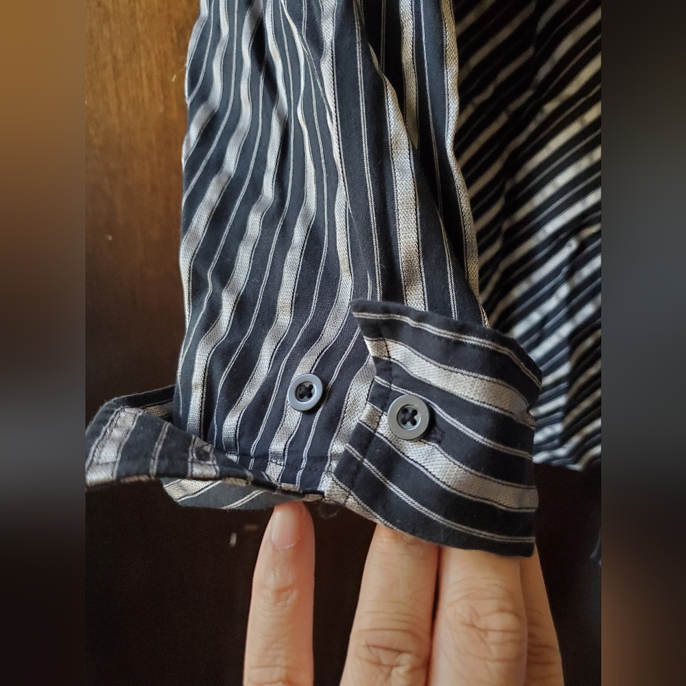 Shirt - Picture 6 of 6